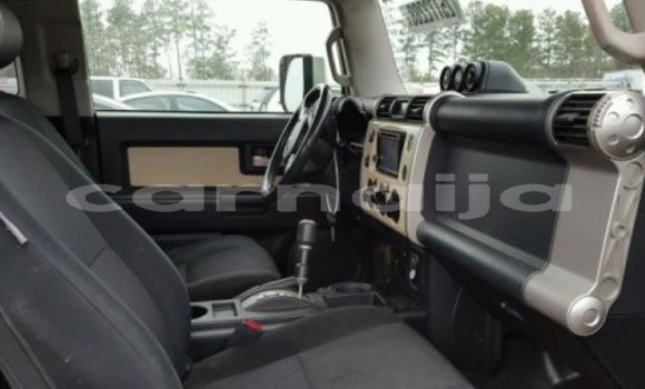 Buy Used Toyota FJ Cruiser Other Car in Apapa in Lagos State Buy Used Toyota FJ Cruiser Other Car in Apapa in Lagos State