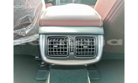 Buy Import Toyota Hilux White Car in Import - Dubai in Abia State Buy Import Toyota Hilux White Car in Import - Dubai in Abia State