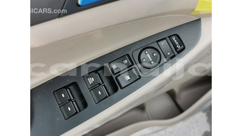 Big with watermark hyundai tucson abia state import dubai 13575