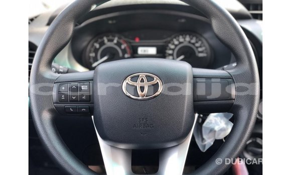 Buy Import Toyota Hilux White Car in Import - Dubai in Abia State Buy Import Toyota Hilux White Car in Import - Dubai in Abia State