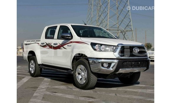 Buy Import Toyota Hilux White Car in Import - Dubai in Abia State Buy Import Toyota Hilux White Car in Import - Dubai in Abia State
