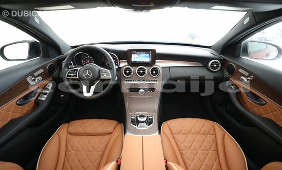 Buy Import Mercedes‒Benz 1117 Red Truck in Import - Dubai in Abia State Buy Import Mercedes‒Benz 1117 Red Truck in Import - Dubai in Abia State