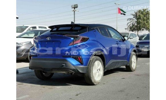 Acheter Import Voiture Toyota C-HR Bleu à Import - Dubai, État d'Abia Acheter Import Voiture Toyota C-HR Bleu à Import - Dubai, État d'Abia