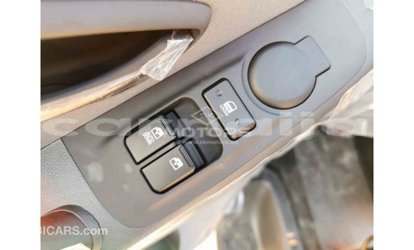 Acheter Import Voiture Hyundai Accent Blanc à Import - Dubai, État d'Abia Acheter Import Voiture Hyundai Accent Blanc à Import - Dubai, État d'Abia