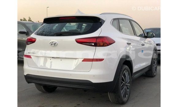 Acheter Import Voiture Hyundai Tucson Blanc à Import - Dubai, État d'Abia Acheter Import Voiture Hyundai Tucson Blanc à Import - Dubai, État d'Abia