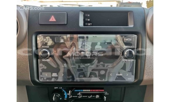 Buy Import Toyota Land Cruiser White Car in Import - Dubai in Abia State Buy Import Toyota Land Cruiser White Car in Import - Dubai in Abia State