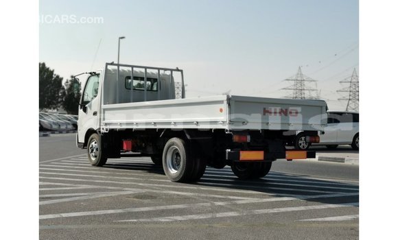 Acheter Import Utilitaire Hino 300 Series Blanc à Import - Dubai, État d'Abia Acheter Import Utilitaire Hino 300 Series Blanc à Import - Dubai, État d'Abia