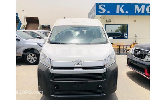 Buy Import Toyota Hiace White Car in Import - Dubai in Abia State Buy Import Toyota Hiace White Car in Import - Dubai in Abia State