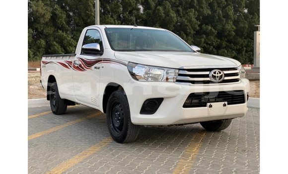 Buy Import Toyota Hilux White Car in Import - Dubai in Abia State Buy Import Toyota Hilux White Car in Import - Dubai in Abia State