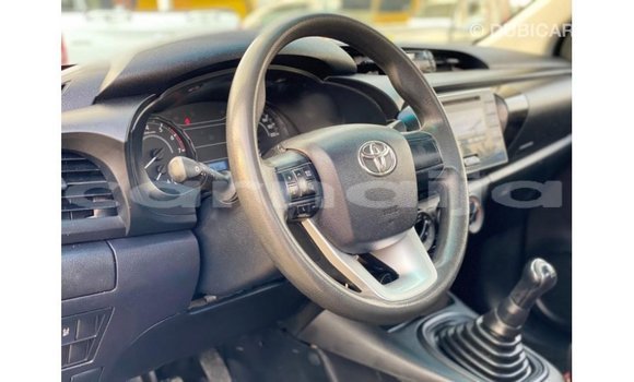 Buy Import Toyota Hilux White Car in Import - Dubai in Abia State Buy Import Toyota Hilux White Car in Import - Dubai in Abia State