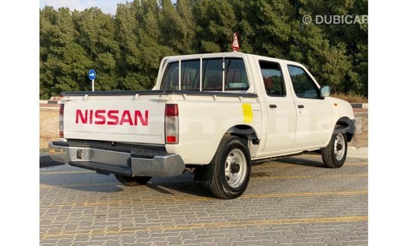 Buy Import Nissan Pickup White Car in Import - Dubai in Abia State Buy Import Nissan Pickup White Car in Import - Dubai in Abia State