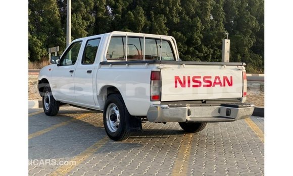 Buy Import Nissan Pickup White Car in Import - Dubai in Abia State Buy Import Nissan Pickup White Car in Import - Dubai in Abia State