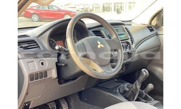 Acheter Import Voiture Mitsubishi L200 Blanc à Import - Dubai, État d'Abia Acheter Import Voiture Mitsubishi L200 Blanc à Import - Dubai, État d'Abia