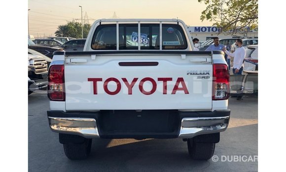 Buy Import Toyota Hilux White Car in Import - Dubai in Abia State Buy Import Toyota Hilux White Car in Import - Dubai in Abia State