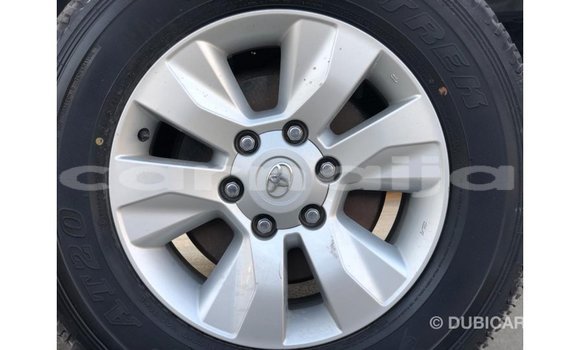 Buy Import Toyota Hilux White Car in Import - Dubai in Abia State Buy Import Toyota Hilux White Car in Import - Dubai in Abia State