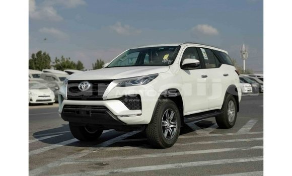 Buy Import Toyota Fortuner White Car in Import - Dubai in Abia State Buy Import Toyota Fortuner White Car in Import - Dubai in Abia State