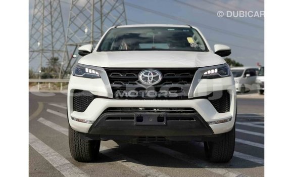 Buy Import Toyota Fortuner White Car in Import - Dubai in Abia State Buy Import Toyota Fortuner White Car in Import - Dubai in Abia State