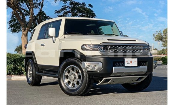 Buy Import Toyota FJ Cruiser White Car in Import - Dubai in Abia State