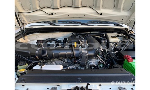 Buy Import Toyota FJ Cruiser White Car in Import - Dubai in Abia State Buy Import Toyota FJ Cruiser White Car in Import - Dubai in Abia State