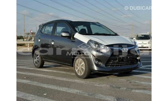 Buy Import Toyota HiAce Other Truck in Import - Dubai in Abia State Buy Import Toyota HiAce Other Truck in Import - Dubai in Abia State