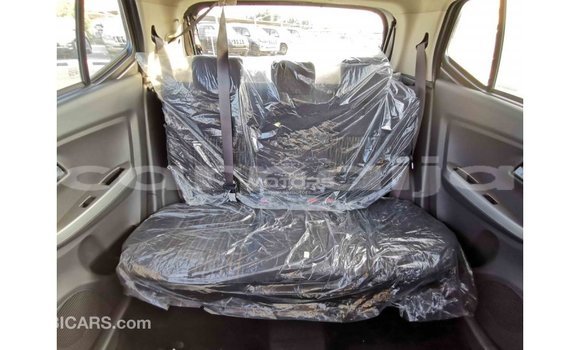 Buy Import Toyota HiAce Other Truck in Import - Dubai in Abia State Buy Import Toyota HiAce Other Truck in Import - Dubai in Abia State