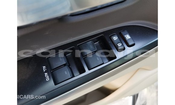 Buy Import Toyota Land Cruiser White Car in Import - Dubai in Abia State Buy Import Toyota Land Cruiser White Car in Import - Dubai in Abia State