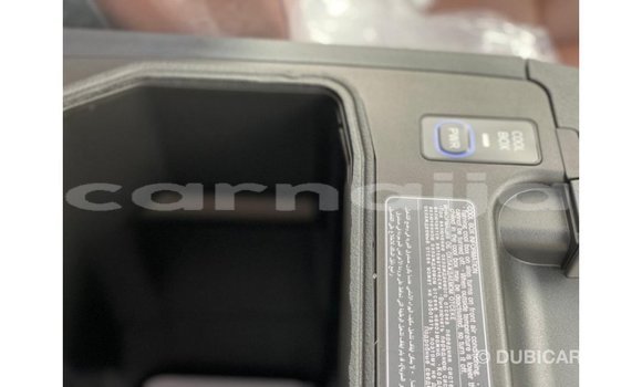 Acheter Import Voiture Toyota Land Cruiser Blanc à Import - Dubai, État d'Abia Acheter Import Voiture Toyota Land Cruiser Blanc à Import - Dubai, État d'Abia