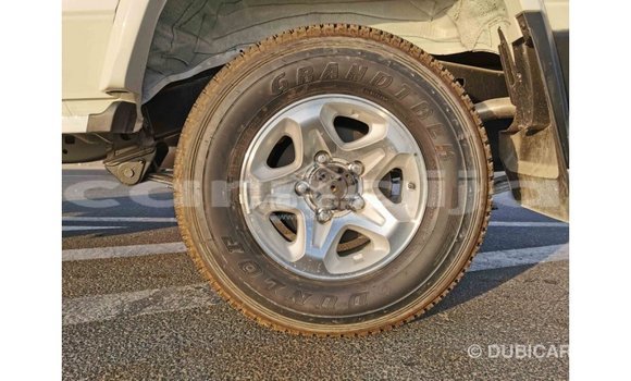 Buy Import Toyota Land Cruiser White Car in Import - Dubai in Abia State Buy Import Toyota Land Cruiser White Car in Import - Dubai in Abia State