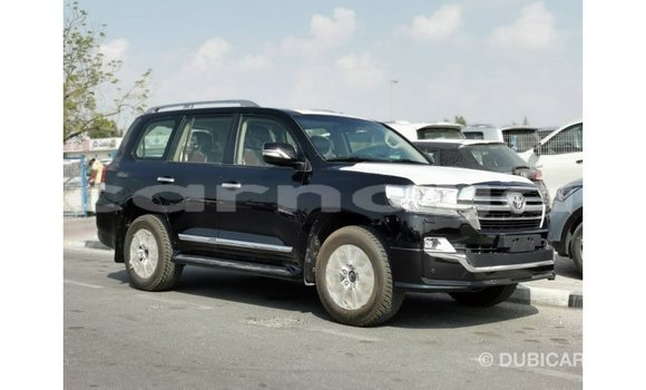Buy Import Toyota Land Cruiser White Car in Import - Dubai in Abia State Buy Import Toyota Land Cruiser White Car in Import - Dubai in Abia State