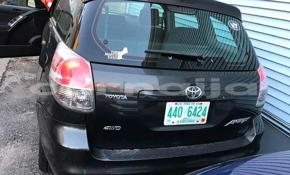 Acheter Import Voiture Toyota Matrix Marron à Une chauve–souris, État d'Akwa Ibom