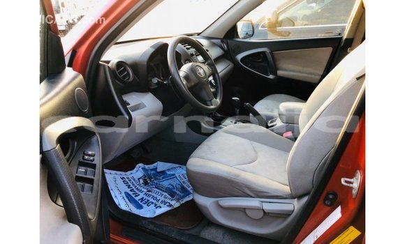 Buy Import Toyota HiAce Red Truck in Import - Dubai in Abia State Buy Import Toyota HiAce Red Truck in Import - Dubai in Abia State