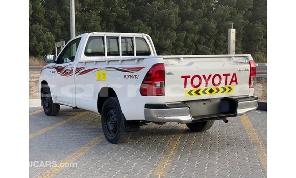 Buy Import Toyota Hilux White Car in Import - Dubai in Abia State Buy Import Toyota Hilux White Car in Import - Dubai in Abia State