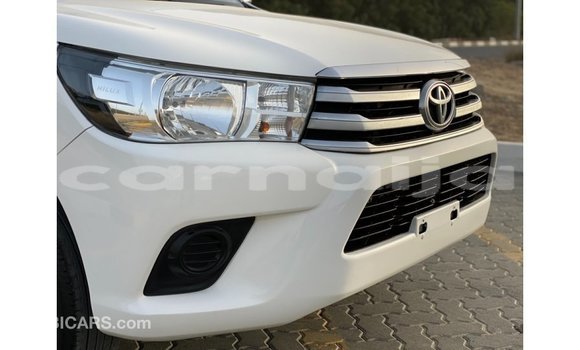 Buy Import Toyota Hilux White Car in Import - Dubai in Abia State Buy Import Toyota Hilux White Car in Import - Dubai in Abia State