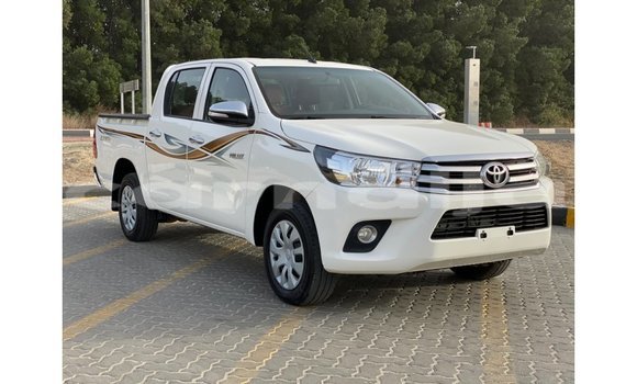 Buy Import Toyota Hilux White Car in Import - Dubai in Abia State