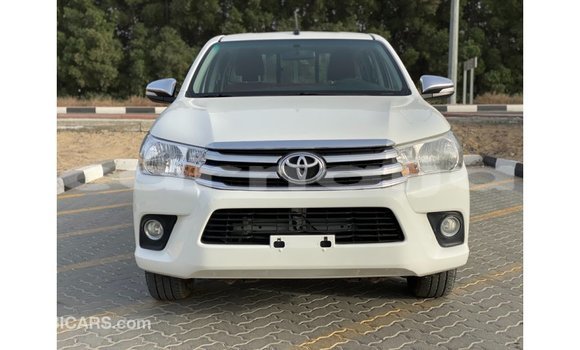 Buy Import Toyota Hilux White Car in Import - Dubai in Abia State Buy Import Toyota Hilux White Car in Import - Dubai in Abia State