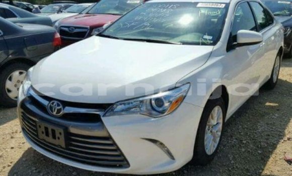 Buy Used Toyota Camry White Car in Kano in Kano State Buy Used Toyota Camry White Car in Kano in Kano State
