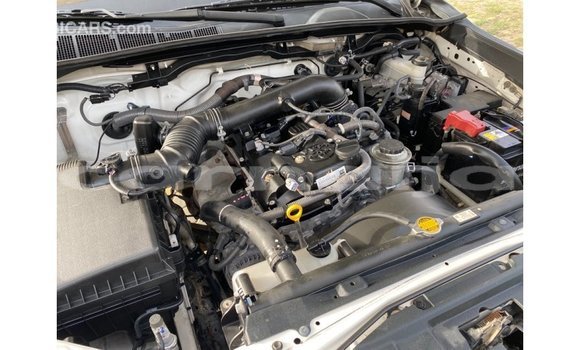 Buy Import Toyota Hilux White Car in Import - Dubai in Abia State Buy Import Toyota Hilux White Car in Import - Dubai in Abia State