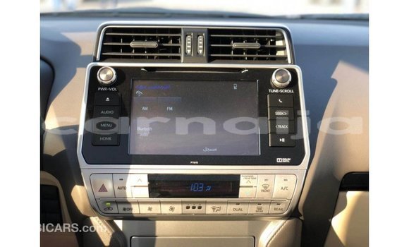 Acheter Import Voiture Toyota Prado Blanc à Import - Dubai, État d'Abia Acheter Import Voiture Toyota Prado Blanc à Import - Dubai, État d'Abia