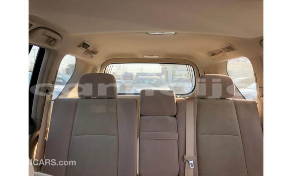 Acheter Import Voiture Toyota Prado Blanc à Import - Dubai, État d'Abia Acheter Import Voiture Toyota Prado Blanc à Import - Dubai, État d'Abia