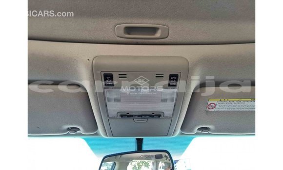 Buy Import Toyota Land Cruiser White Car in Import - Dubai in Abia State Buy Import Toyota Land Cruiser White Car in Import - Dubai in Abia State