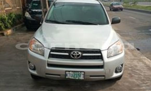 Acheter Occasion Voiture Toyota RAV4 Gris à Lagos, État de Lagos Acheter Occasion Voiture Toyota RAV4 Gris à Lagos, État de Lagos