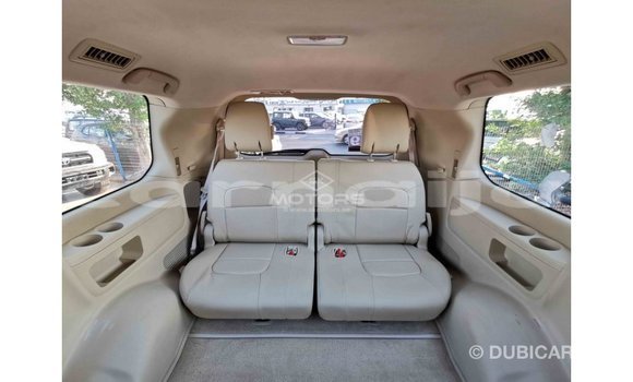 Acheter Import Voiture Toyota Land Cruiser Blanc à Import - Dubai, État d'Abia Acheter Import Voiture Toyota Land Cruiser Blanc à Import - Dubai, État d'Abia