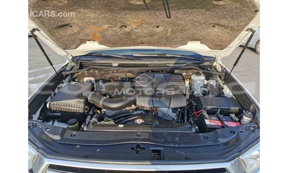 Acheter Import Voiture Toyota Land Cruiser Blanc à Import - Dubai, État d'Abia Acheter Import Voiture Toyota Land Cruiser Blanc à Import - Dubai, État d'Abia