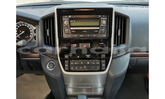 Acheter Import Voiture Toyota Land Cruiser Rouge à Import - Dubai, État d'Abia Acheter Import Voiture Toyota Land Cruiser Rouge à Import - Dubai, État d'Abia