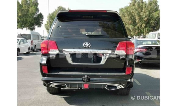 Acheter Import Voiture Toyota Land Cruiser Noir à Import - Dubai, État d'Abia Acheter Import Voiture Toyota Land Cruiser Noir à Import - Dubai, État d'Abia