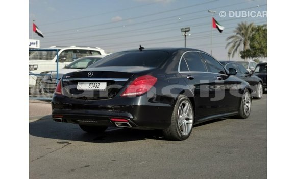 Buy Import Mercedes‒Benz 1117 Black Truck in Import - Dubai in Abia State Buy Import Mercedes‒Benz 1117 Black Truck in Import - Dubai in Abia State