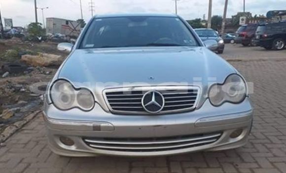 Acheter Occasion Voiture Mercedes-Benz C–Class Gris à Lagos, État de Lagos Acheter Occasion Voiture Mercedes-Benz C–Class Gris à Lagos, État de Lagos