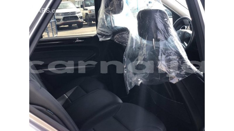 Big with watermark mercedes benz 1117 abia state import dubai 13867