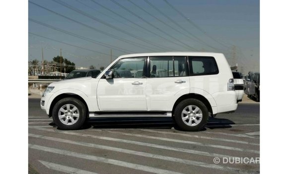 Buy Import Mitsubishi Pajero White Car in Import - Dubai in Abia State Buy Import Mitsubishi Pajero White Car in Import - Dubai in Abia State