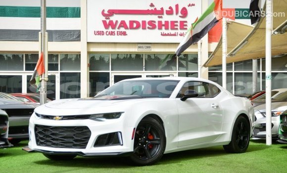 Buy Import Chevrolet Camaro White Car in Import - Dubai in Abia State Buy Import Chevrolet Camaro White Car in Import - Dubai in Abia State